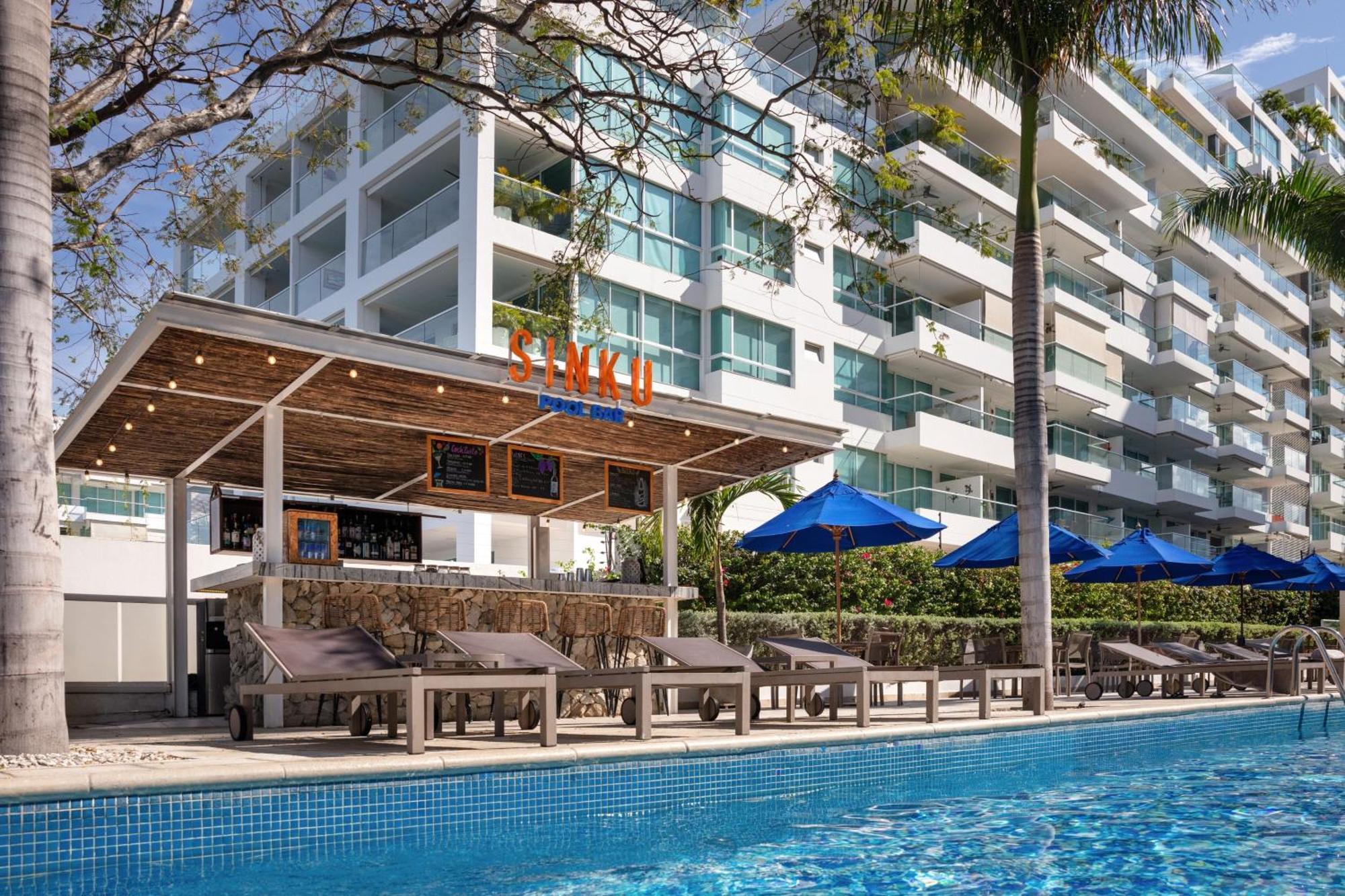 Santa Marta Marriott Resort Playa Dormida Екстер'єр фото The swimming pool at the hotel