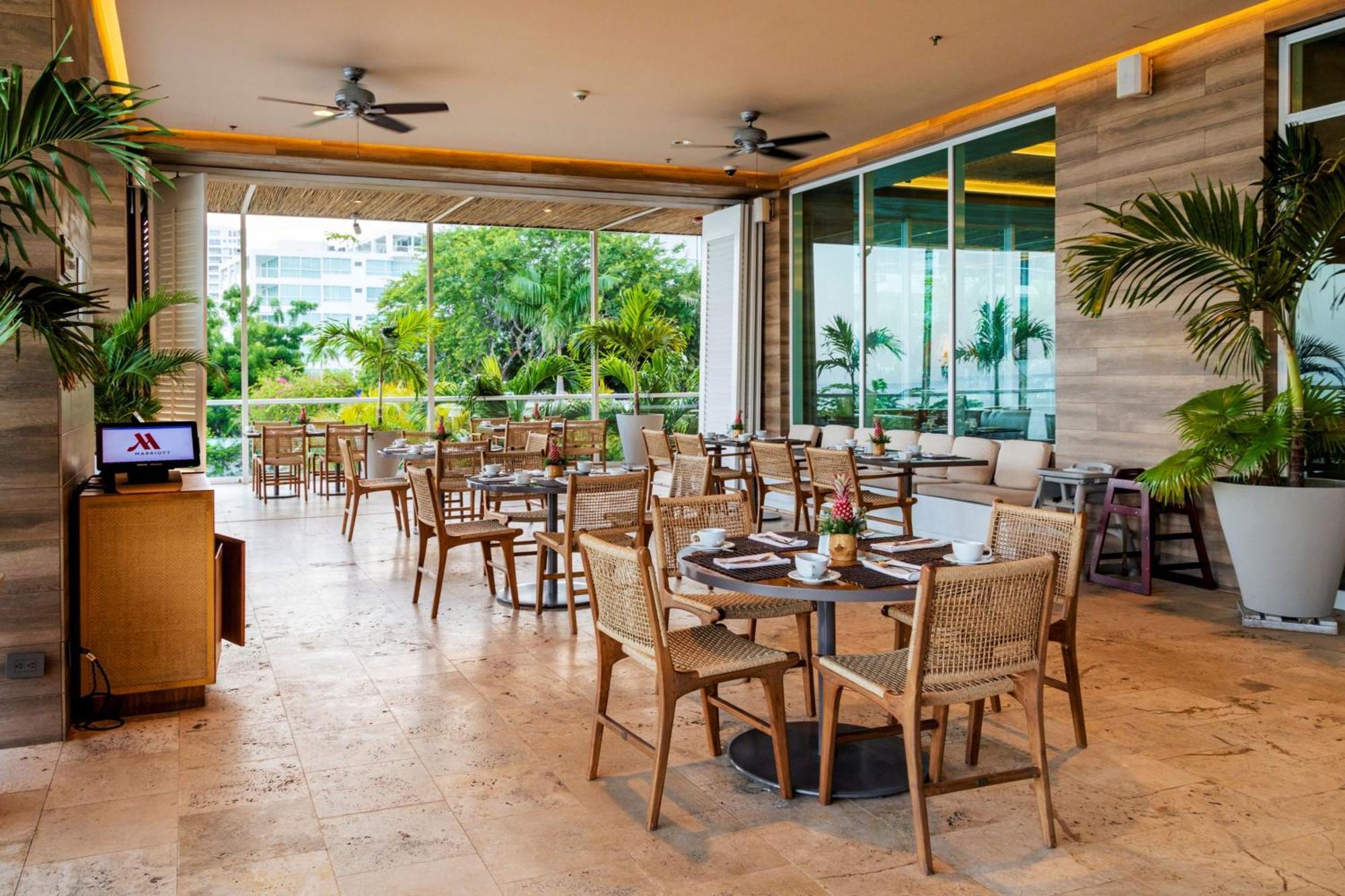 Santa Marta Marriott Resort Playa Dormida Екстер'єр фото The W Lounge at Suvarnabhumi Airport