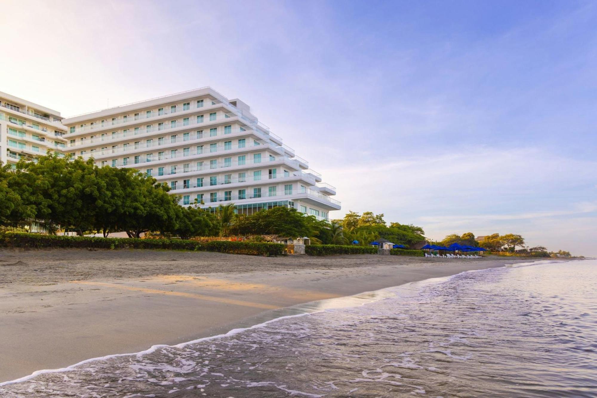 Santa Marta Marriott Resort Playa Dormida Екстер'єр фото The Royal