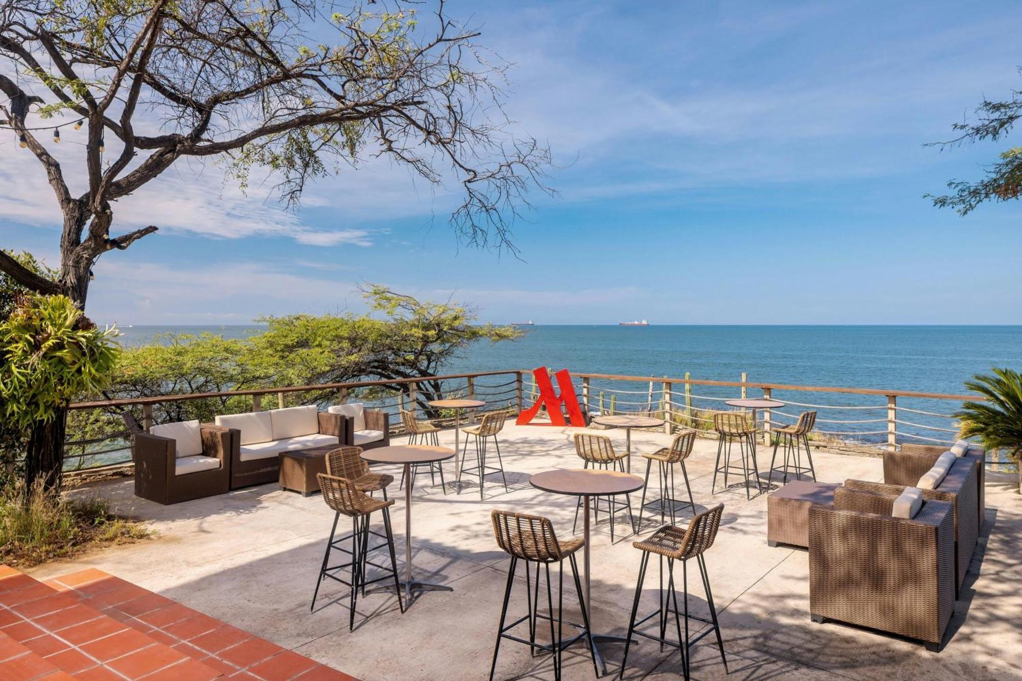 Santa Marta Marriott Resort Playa Dormida Екстер'єр фото The W Lounge at Kilimanjaro International Airport